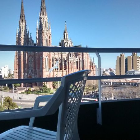 Departamento Plaza Moreno Con Balcon Ла Плата Екстериор снимка