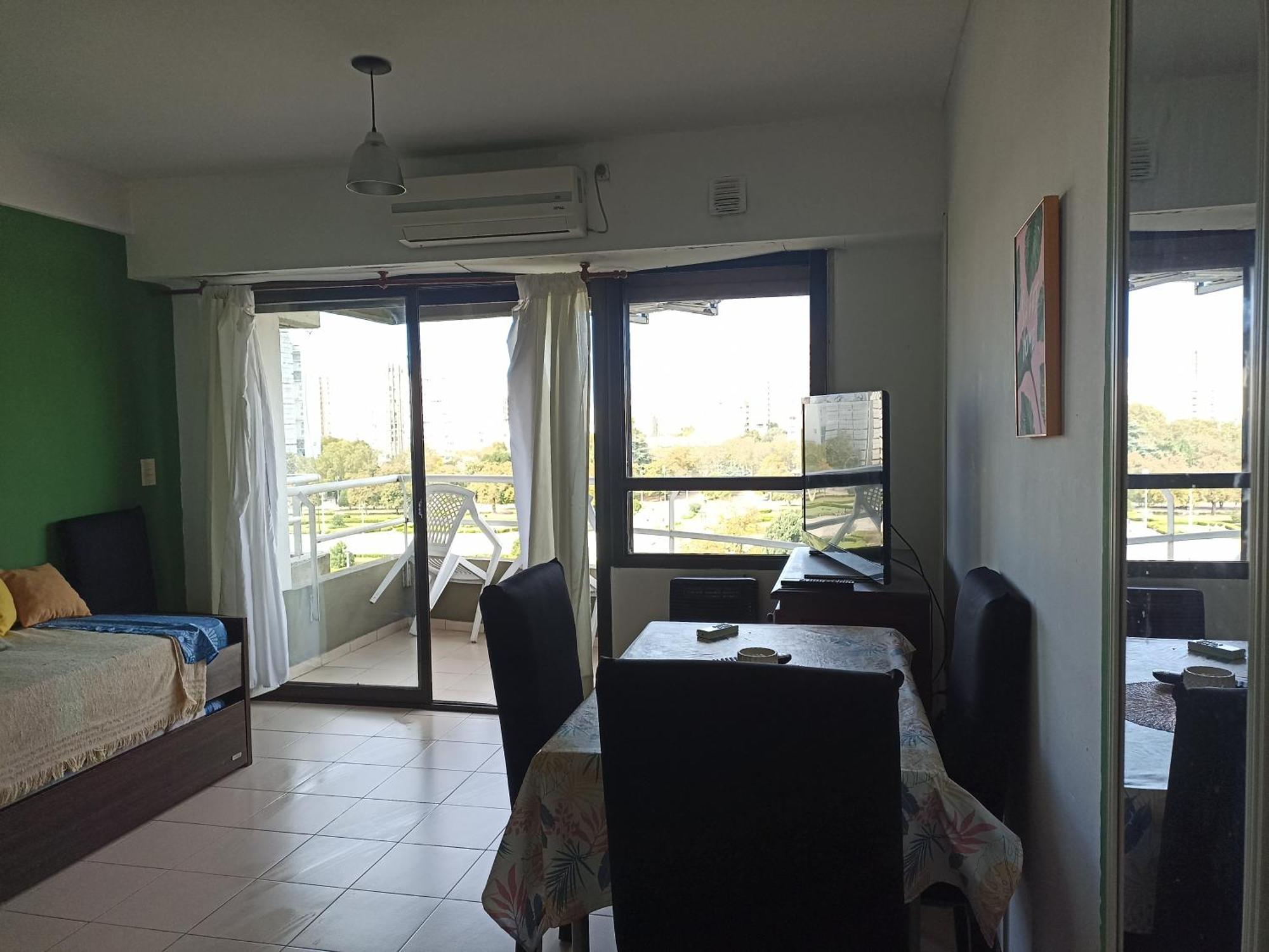 Departamento Plaza Moreno Con Balcon Ла Плата Екстериор снимка